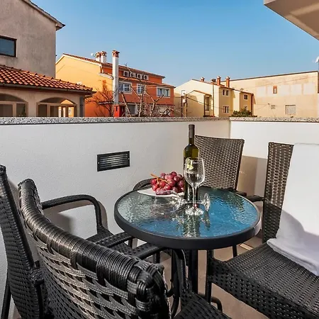 Deluxe Apartments A&A Rovinj Exterior photo
