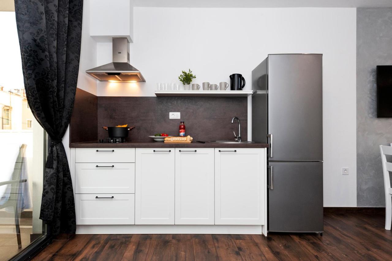 Deluxe A&a Apartma *
