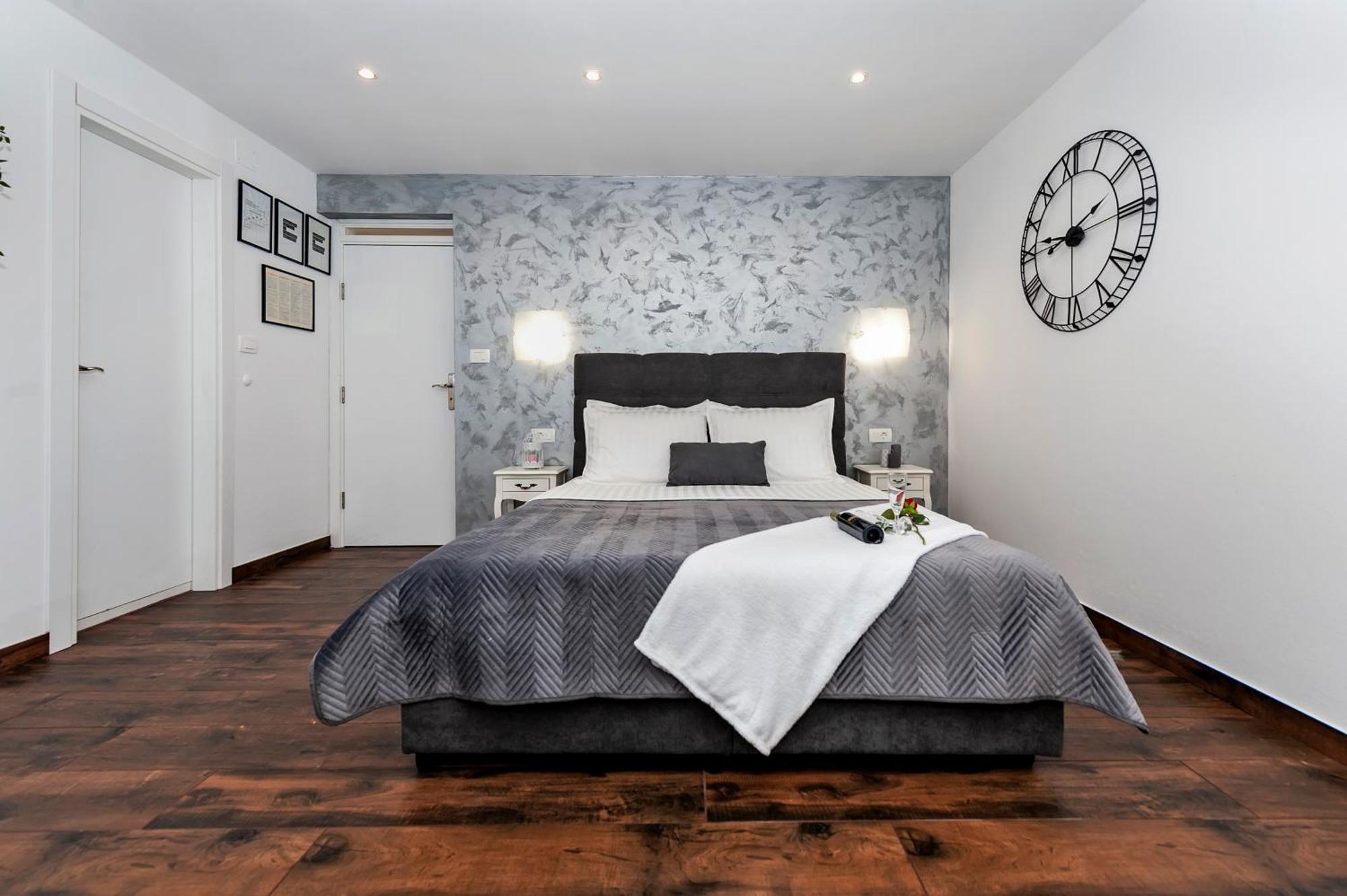Apartma Deluxe A&a